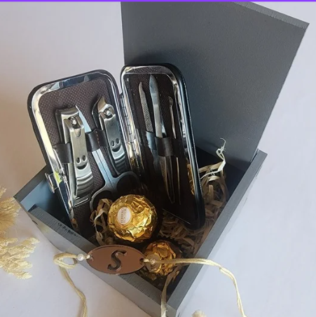 Chic Bandhan Box