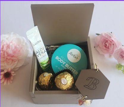 Petite Luxe Box