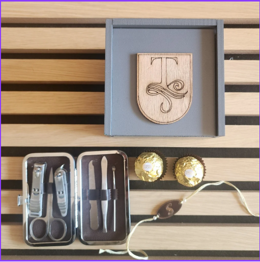 Chic Bandhan Box